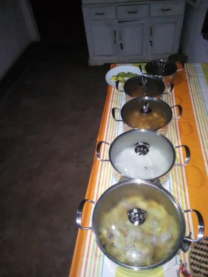 فندق Nena House Rusatira المظهر الخارجي الصورة